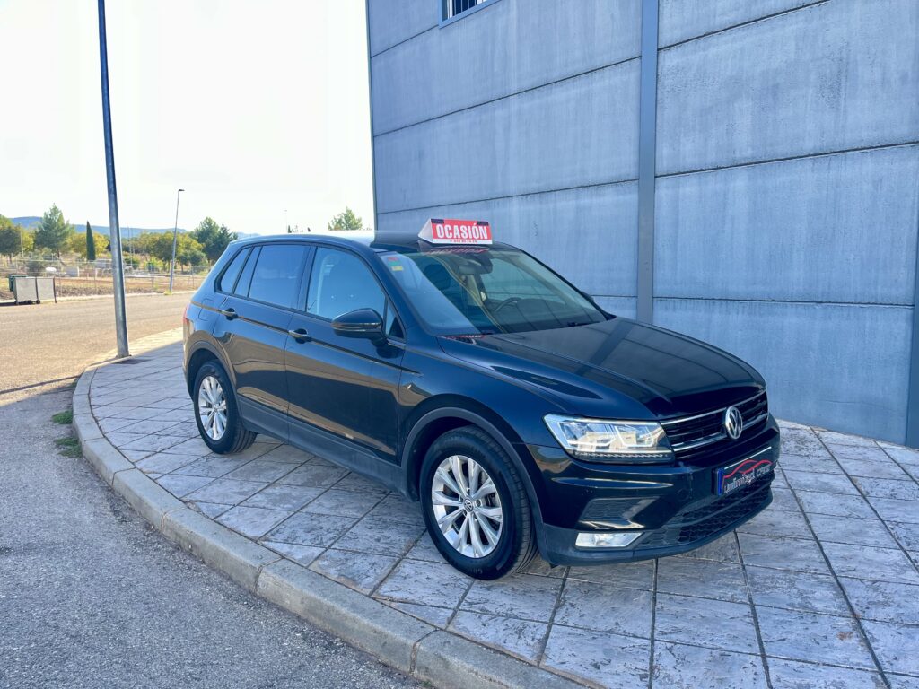 Foto 2 de VW TIGUAN 2.0 TDI 2017