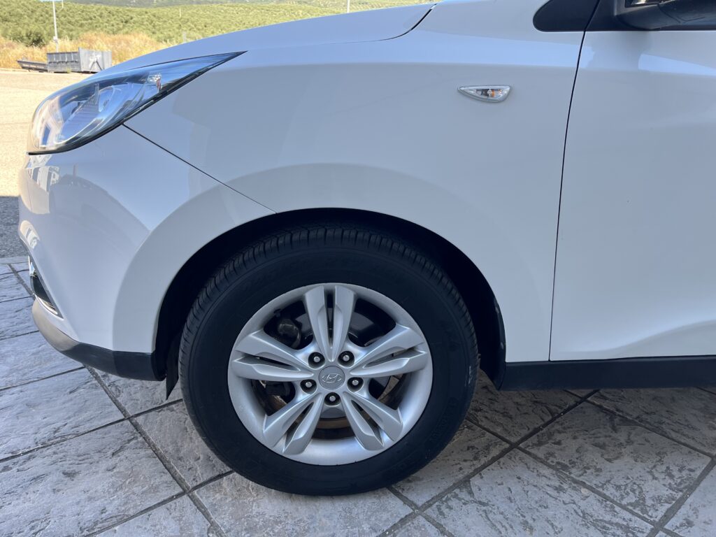Foto 8 de HYUNDAI ix35 1.7crdi 115cv 2011