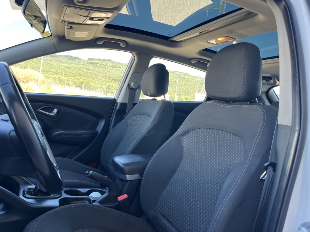 Foto 15 de HYUNDAI ix35 1.7crdi 115cv 2011