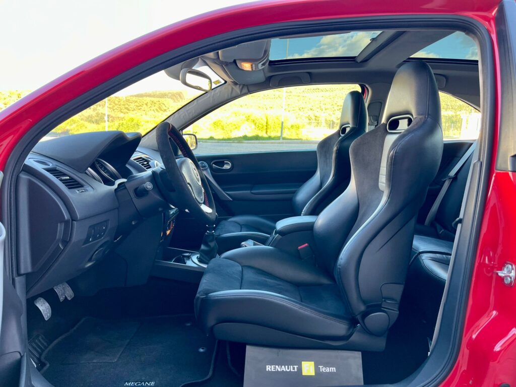 Foto 15 de RENAULT MEGANE RS DCI 2.0 175cv 3p 2007