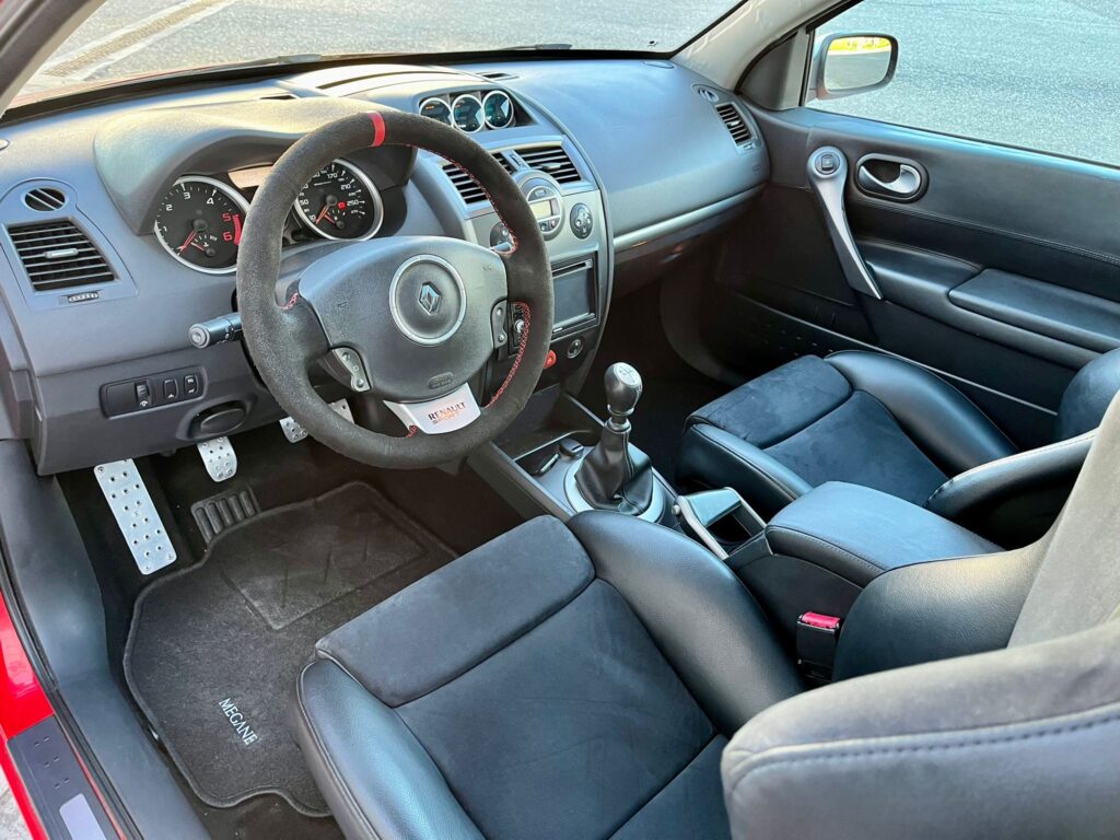 Foto 10 de RENAULT MEGANE RS DCI 2.0 175cv 3p 2007
