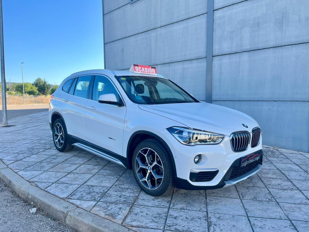 Foto 3 de BMW X1 18d 150cv XLINE