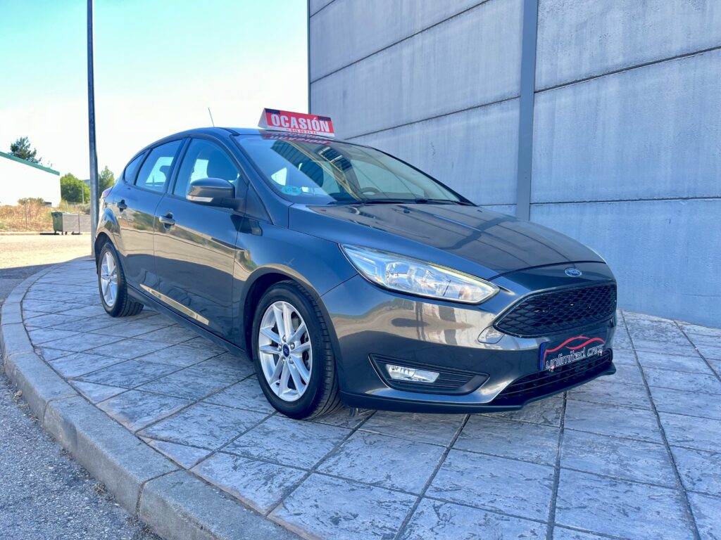 Foto principal de FORD FOCUS TREND 1.5 TDCI 120cv 6v 2016