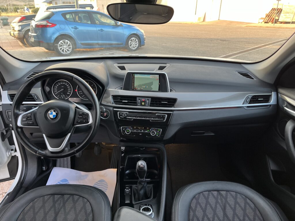 Foto 14 de BMW X1 18d XLINE 2016